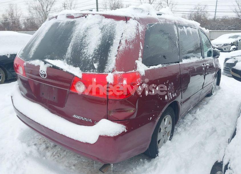 Photo 4 of 2007 Toyota Sienna LE (VIN 5TDZK23C87S032219)