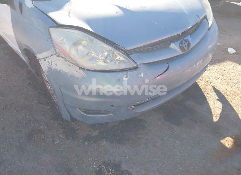 Photo 12 of 2007 Toyota Sienna LE (VIN 5TDZK23C87S040952)