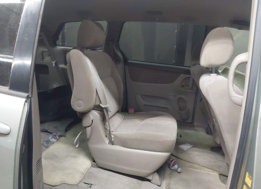 Photo 8 of 2007 Toyota Sienna LE (VIN 5TDZK23C87S059243)