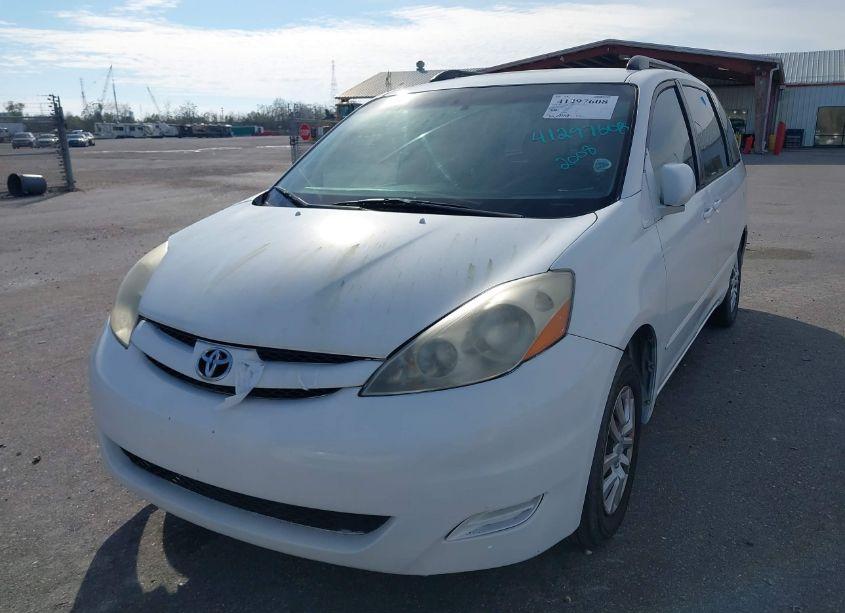 Photo 6 of 2008 Toyota Sienna CE (VIN 5TDZK23C88S103680)