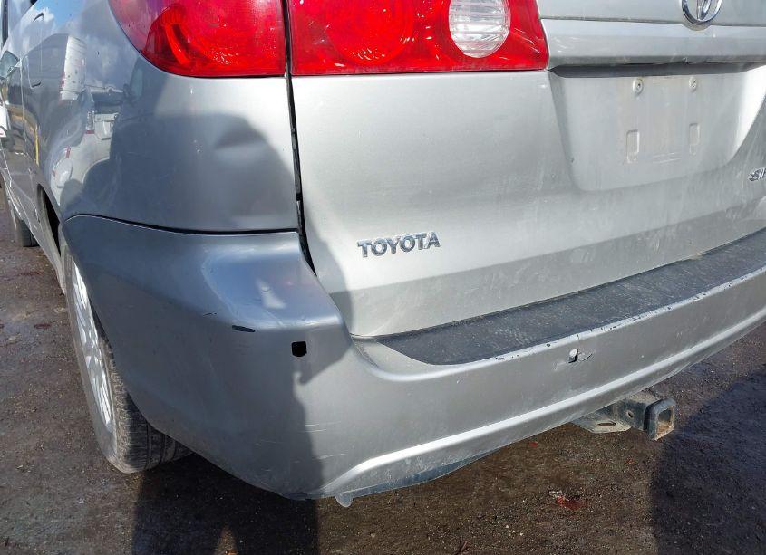 Photo 6 of 2008 Toyota Sienna LE (VIN 5TDZK23C88S122195)