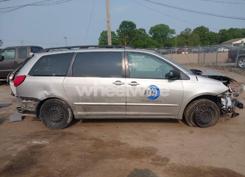 Photo 14 of 2008 Toyota Sienna LE (VIN 5TDZK23C88S161630)