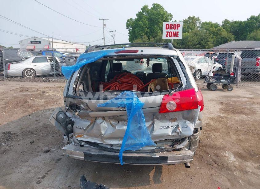 Photo 17 of 2008 Toyota Sienna LE (VIN 5TDZK23C88S161630)