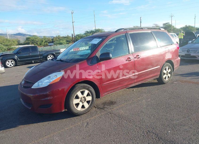 Photo 2 of 2008 Toyota Sienna LE (VIN 5TDZK23C88S166276)