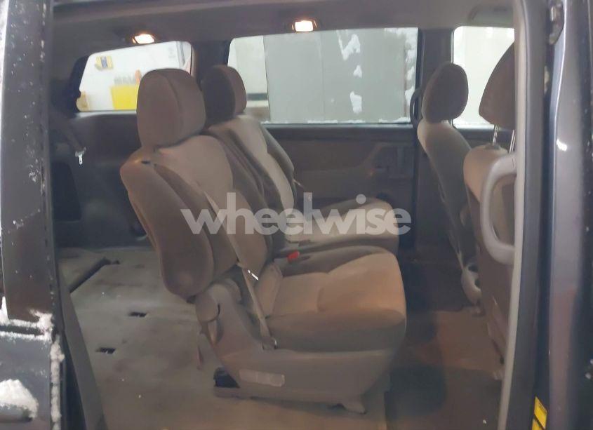 Photo 8 of 2009 Toyota Sienna LE (VIN 5TDZK23C89S245531)