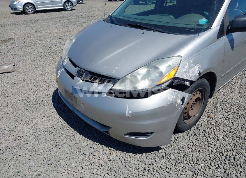 Photo 6 of 2007 Toyota Sienna CE (VIN 5TDZK23C97S000184)