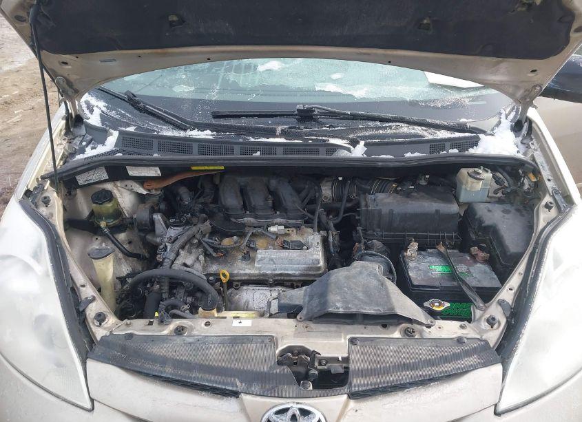 Photo 10 of 2007 Toyota Sienna LE (VIN 5TDZK23C97S006079)