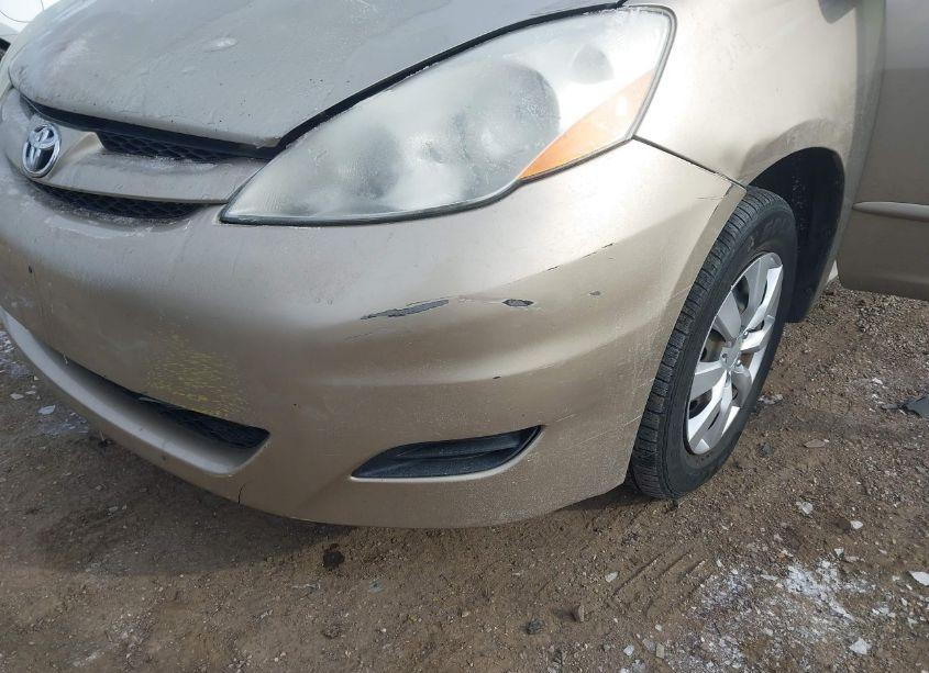 Photo 6 of 2007 Toyota Sienna LE (VIN 5TDZK23C97S006079)