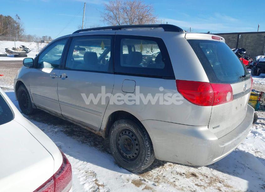 Photo 3 of 2007 Toyota Sienna CE (VIN 5TDZK23C97S015056)