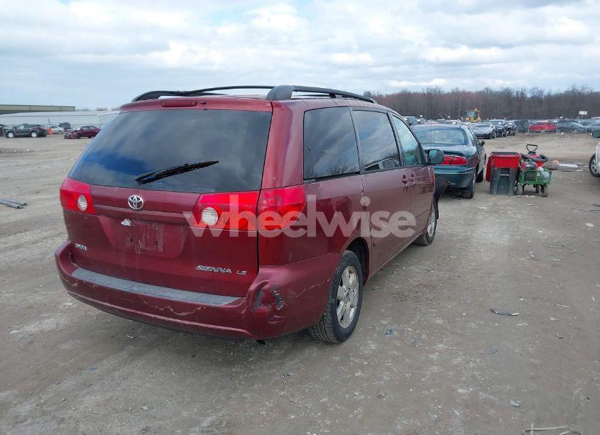 Photo 4 of 2007 Toyota Sienna LE (VIN 5TDZK23C97S025814)