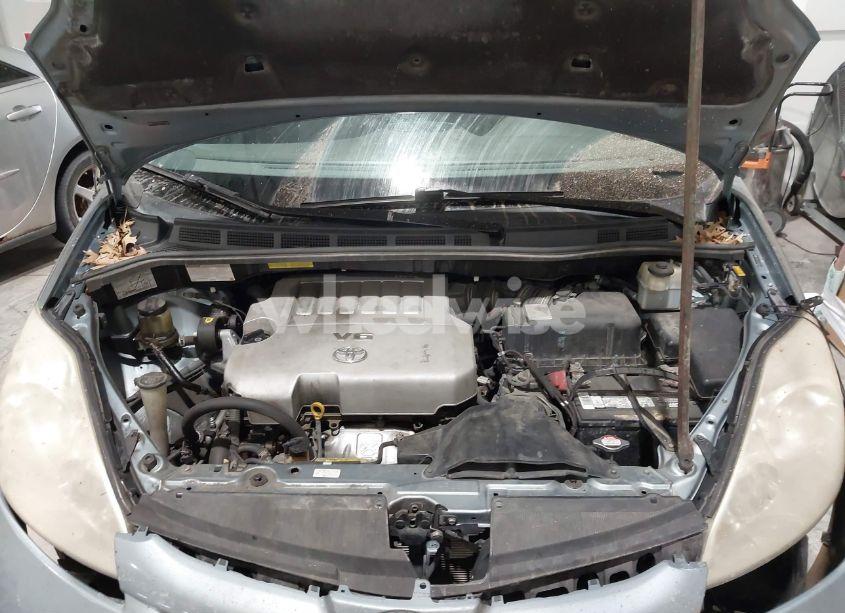 Photo 10 of 2007 Toyota Sienna LE (VIN 5TDZK23C97S029149)