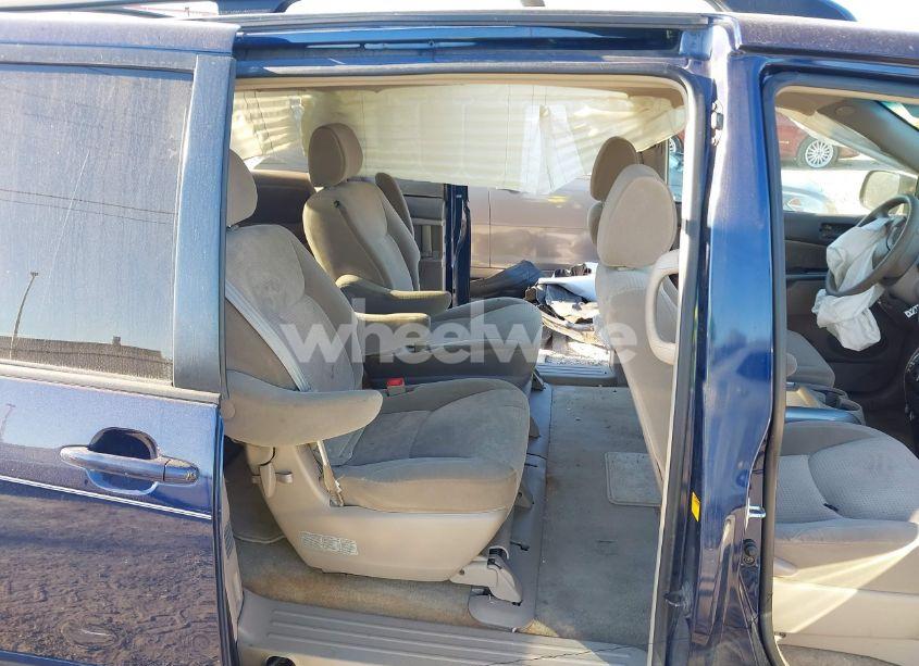 Photo 8 of 2007 Toyota Sienna LE (VIN 5TDZK23C97S030205)