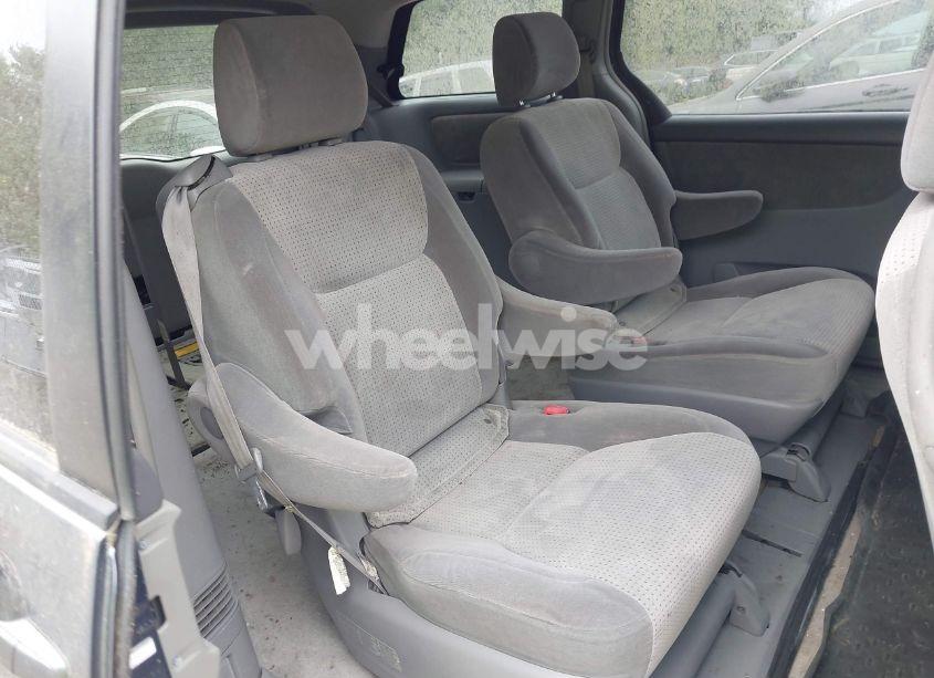 Photo 8 of 2007 Toyota Sienna CE/LE (VIN 5TDZK23C97S039180)