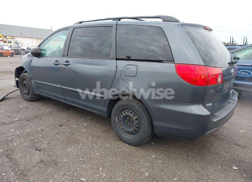 Photo 3 of 2007 Toyota Sienna CE/LE (VIN 5TDZK23C97S047120)