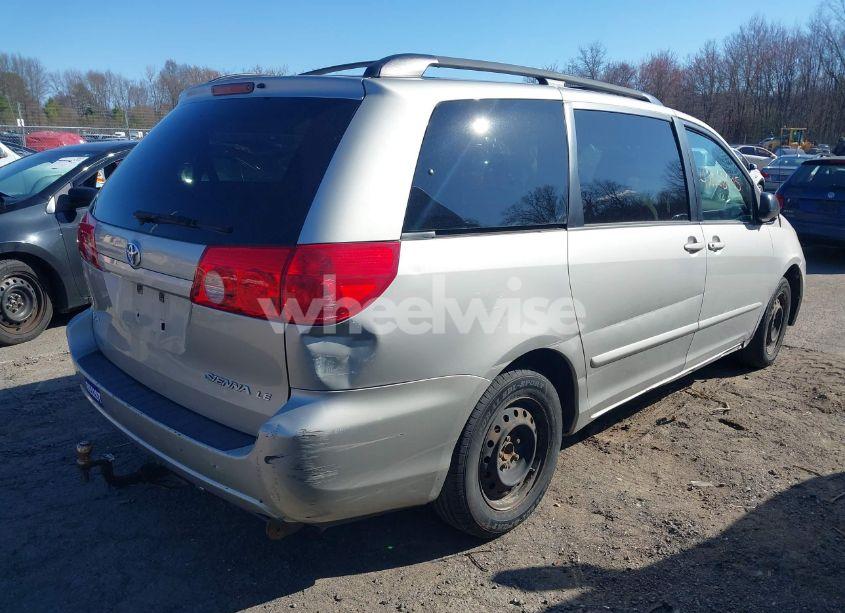 Photo 4 of 2008 Toyota Sienna LE (VIN 5TDZK23C98S203884)
