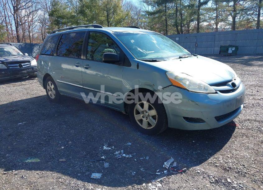 2008 Toyota Sienna LE (VIN 5TDZK23C98S223407) main photo