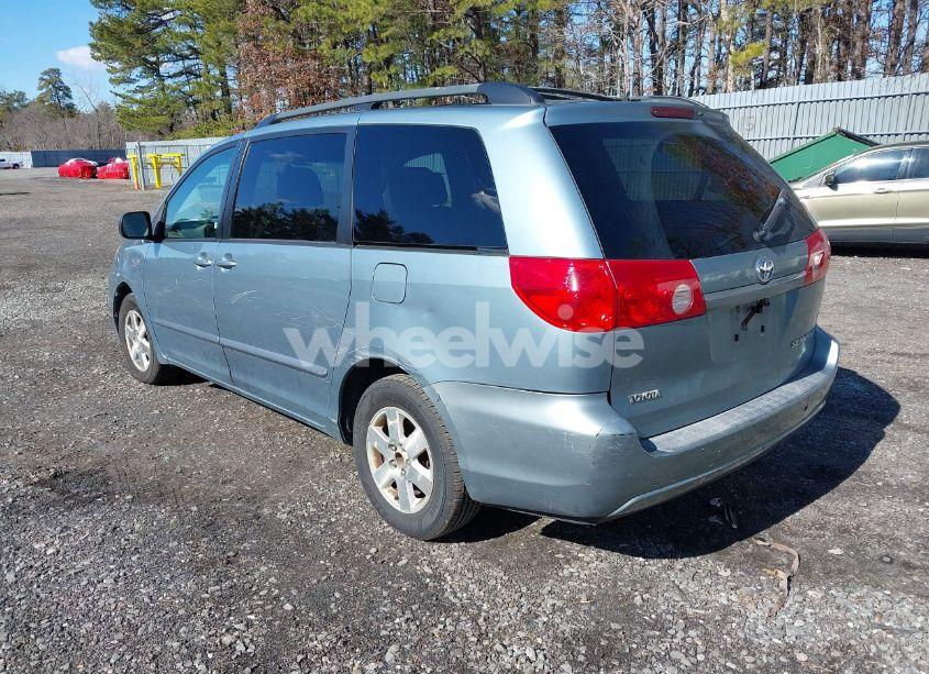 Photo 3 of 2008 Toyota Sienna LE (VIN 5TDZK23C98S223407)