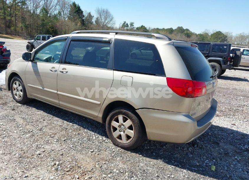 Photo 3 of 2009 Toyota Sienna LE (VIN 5TDZK23C99S235493)