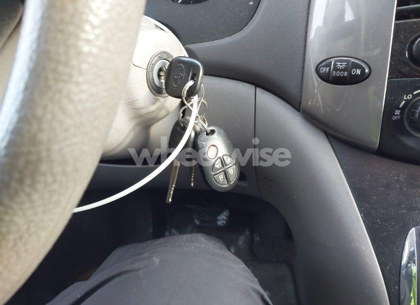 Photo 11 of 2009 Toyota Sienna LE (VIN 5TDZK23C99S268218)