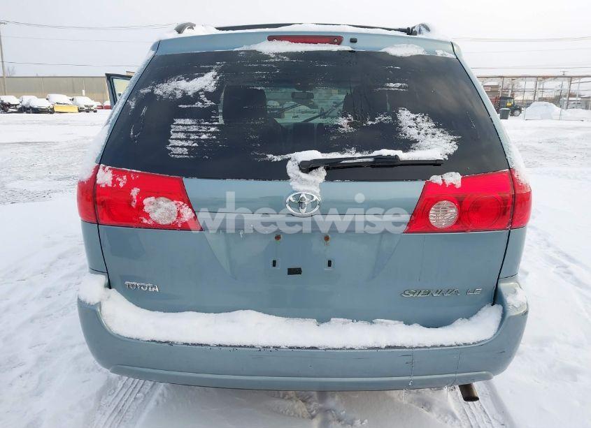Photo 6 of 2009 Toyota Sienna LE (VIN 5TDZK23C99S268218)