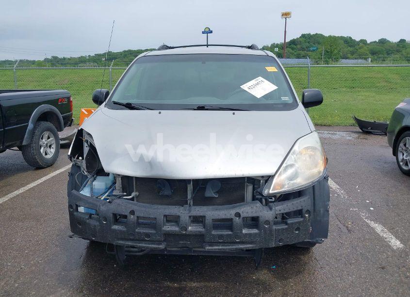 Photo 13 of 2009 Toyota Sienna LE (VIN 5TDZK23C99S268736)