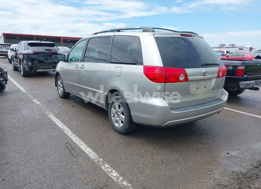 Photo 3 of 2009 Toyota Sienna LE (VIN 5TDZK23C99S268736)