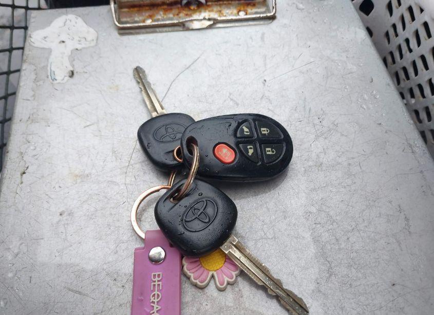 Photo 11 of 2009 Toyota Sienna LE (VIN 5TDZK23C99S287352)