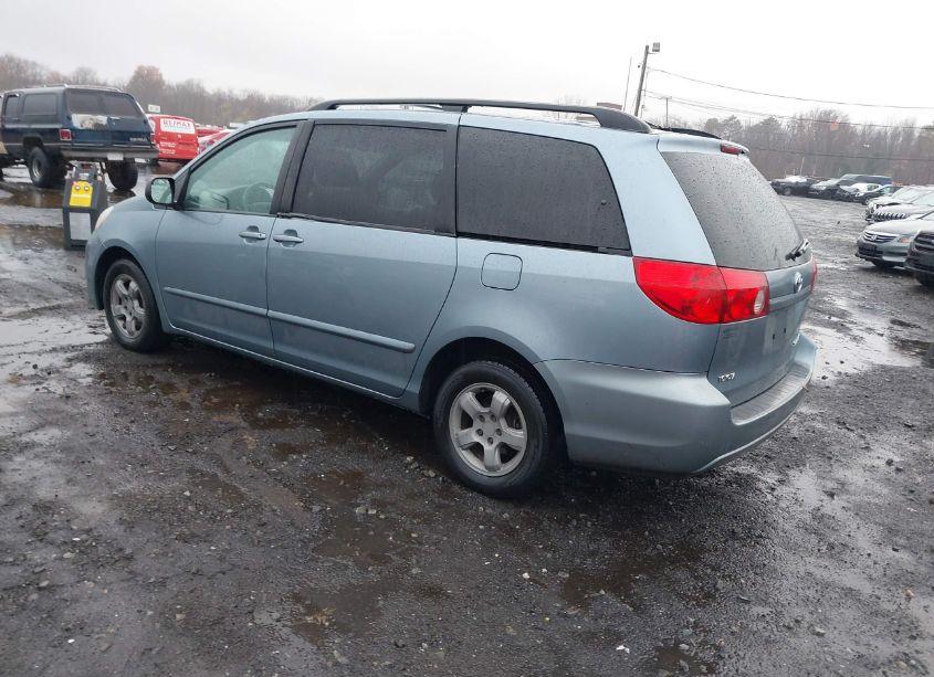 Photo 3 of 2009 Toyota Sienna LE (VIN 5TDZK23C99S287352)