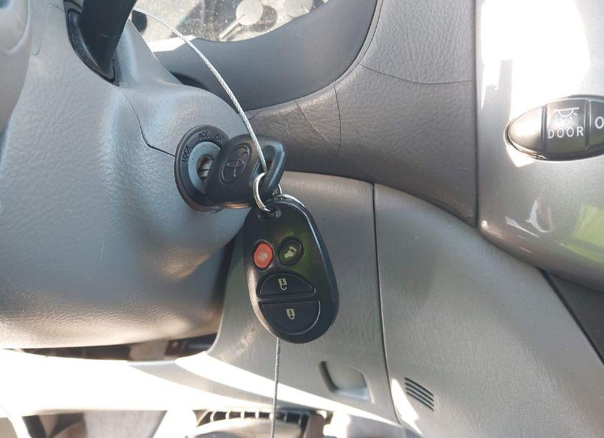 Photo 11 of 2007 Toyota Sienna LE (VIN 5TDZK23CX7S004647)