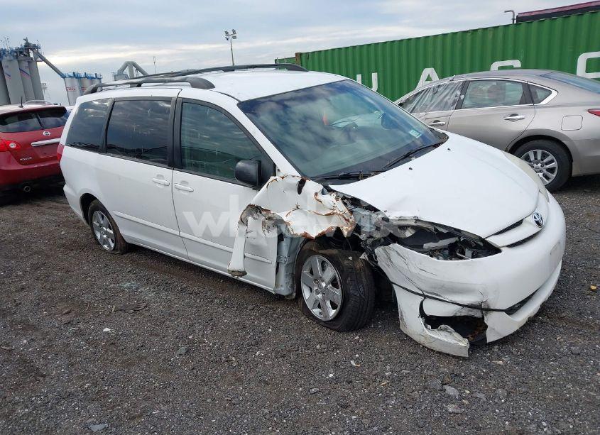 2008 Toyota Sienna LE (VIN 5TDZK23CX8S099504) main photo