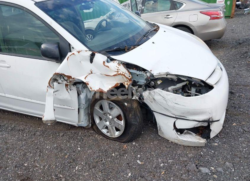 Photo 6 of 2008 Toyota Sienna LE (VIN 5TDZK23CX8S099504)