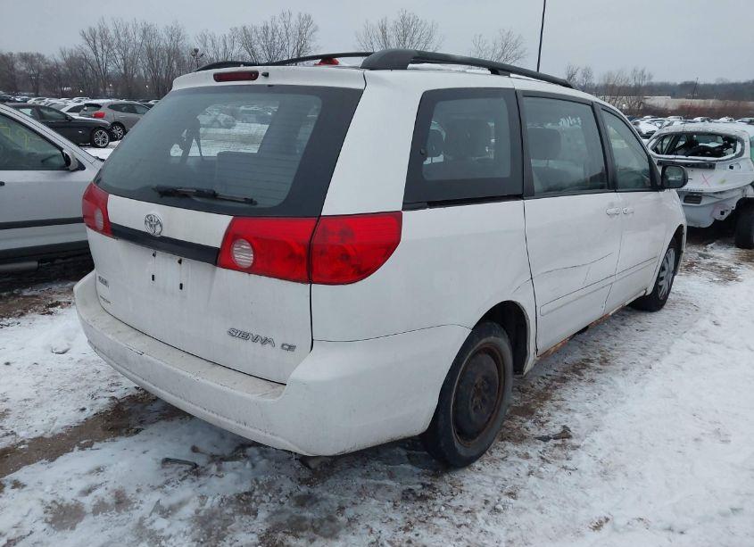 Photo 4 of 2008 Toyota Sienna CE (VIN 5TDZK23CX8S102384)