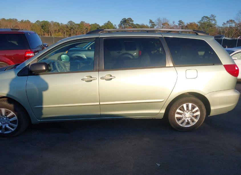 Photo 14 of 2008 Toyota Sienna LE (VIN 5TDZK23CX8S105768)