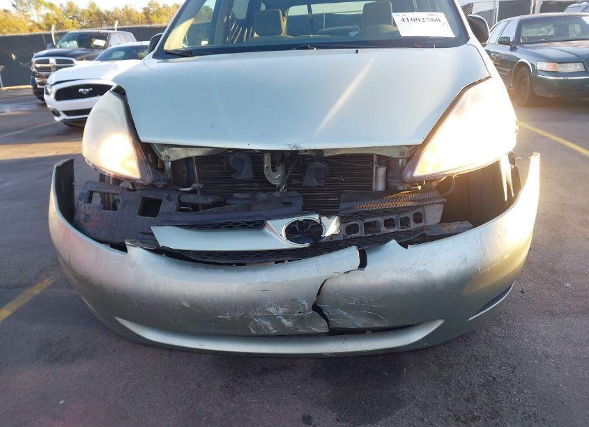 Photo 6 of 2008 Toyota Sienna LE (VIN 5TDZK23CX8S105768)