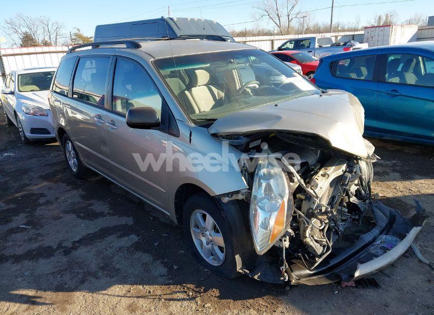 2008 Toyota Sienna CE (VIN 5TDZK23CX8S118844) main photo