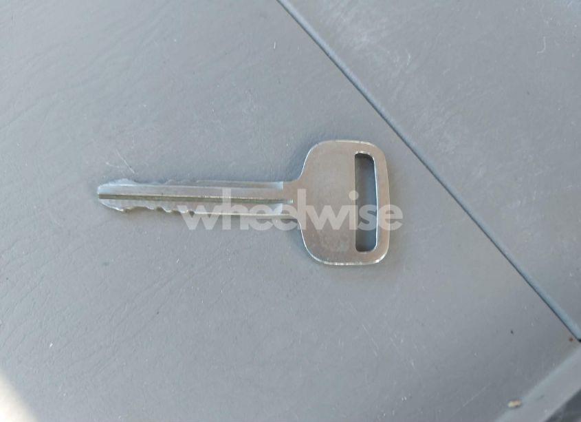 Photo 11 of 2008 Toyota Sienna CE (VIN 5TDZK23CX8S118844)