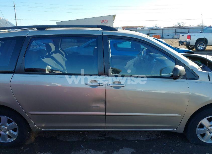 Photo 14 of 2008 Toyota Sienna CE (VIN 5TDZK23CX8S118844)