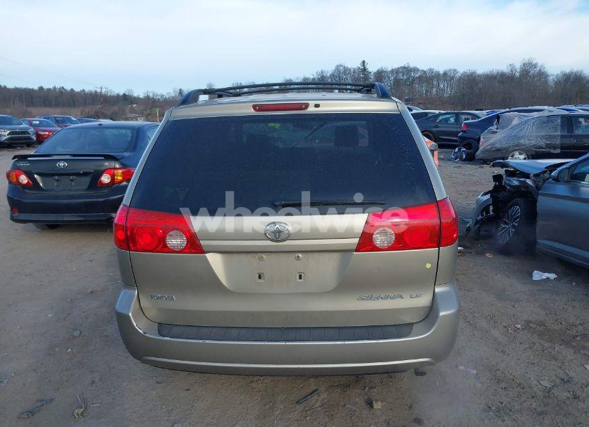 Photo 16 of 2008 Toyota Sienna LE (VIN 5TDZK23CX8S127723)