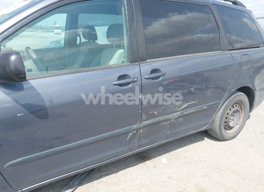 Photo 6 of 2008 Toyota Sienna LE (VIN 5TDZK23CX8S133067)