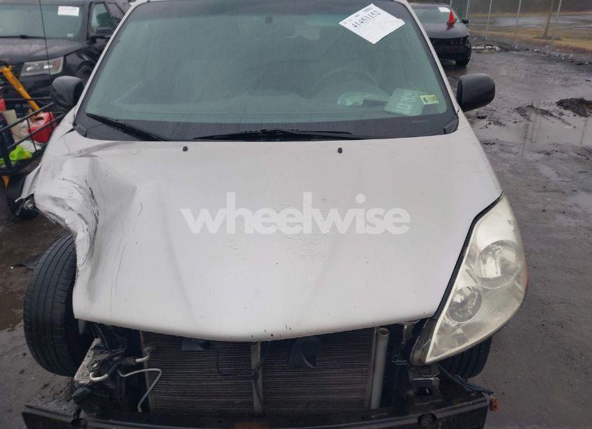 Photo 13 of 2008 Toyota Sienna LE (VIN 5TDZK23CX8S139600)