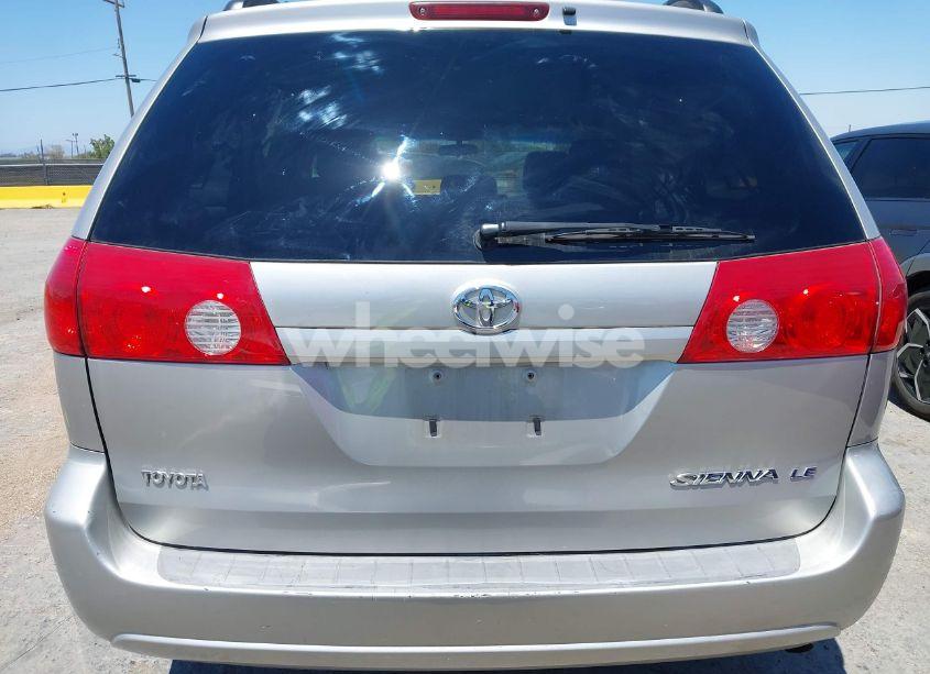 Photo 17 of 2008 Toyota Sienna LE (VIN 5TDZK23CX8S147308)