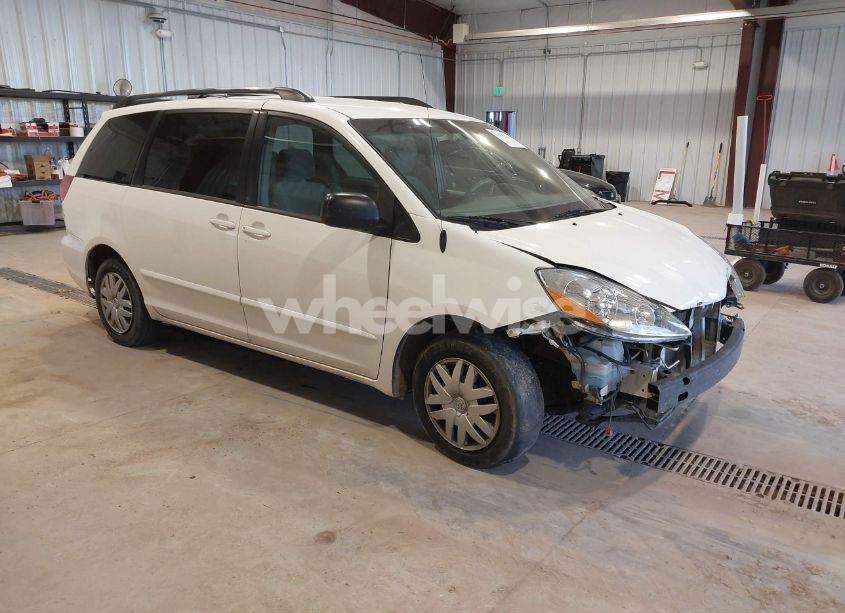 2008 Toyota Sienna LE (VIN 5TDZK23CX8S148507) main photo