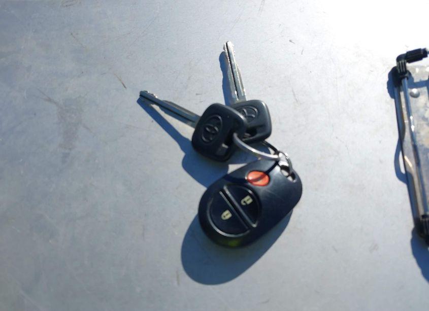 Photo 11 of 2008 Toyota Sienna CE (VIN 5TDZK23CX8S150029)