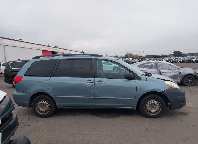 Photo 14 of 2008 Toyota Sienna LE (VIN 5TDZK23CX8S151505)