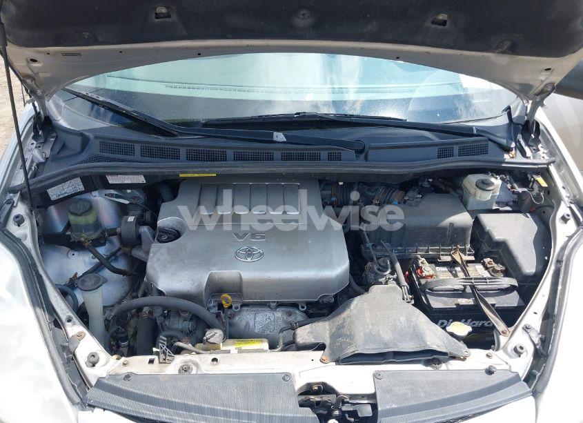 Photo 10 of 2008 Toyota Sienna LE (VIN 5TDZK23CX8S160611)