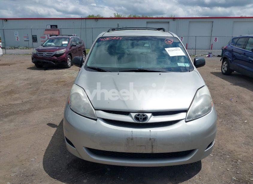 Photo 12 of 2008 Toyota Sienna LE (VIN 5TDZK23CX8S160611)