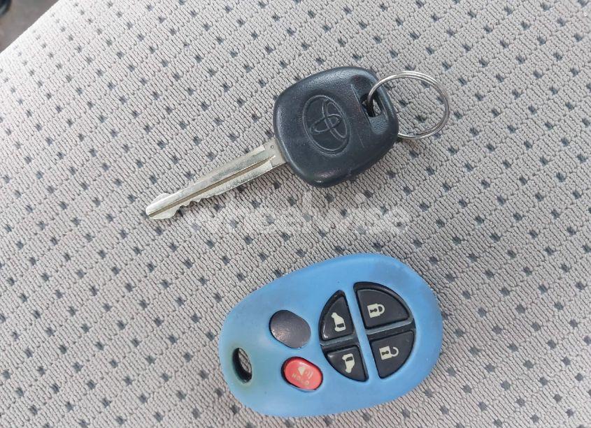 Photo 11 of 2008 Toyota Sienna LE (VIN 5TDZK23CX8S165548)