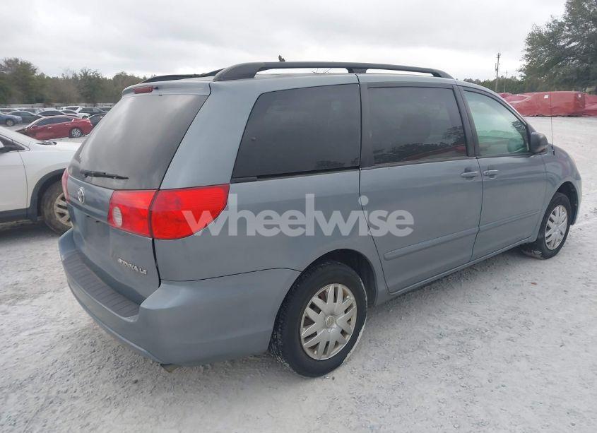 Photo 4 of 2008 Toyota Sienna LE (VIN 5TDZK23CX8S165548)