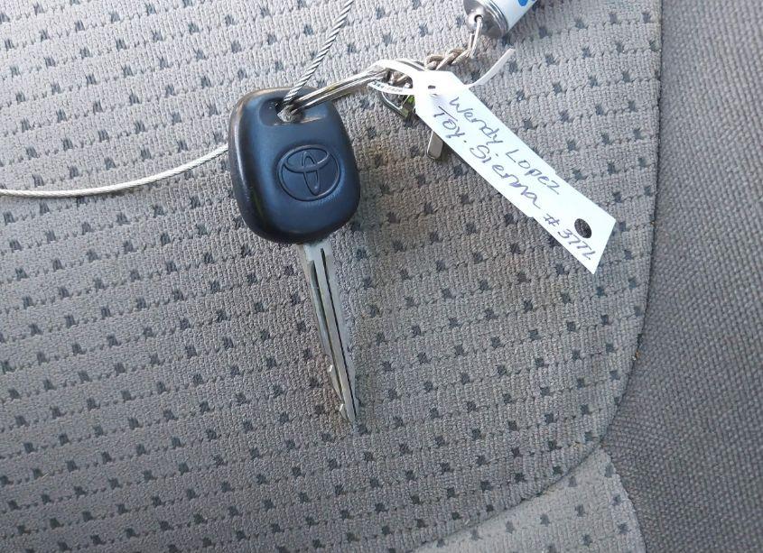 Photo 11 of 2008 Toyota Sienna LE (VIN 5TDZK23CX8S173424)