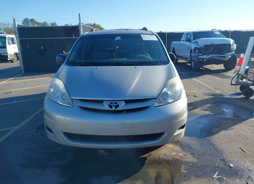 Photo 12 of 2008 Toyota Sienna LE (VIN 5TDZK23CX8S173424)